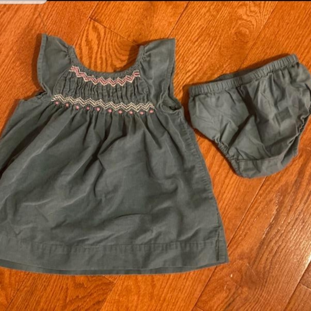 Smocked Đress